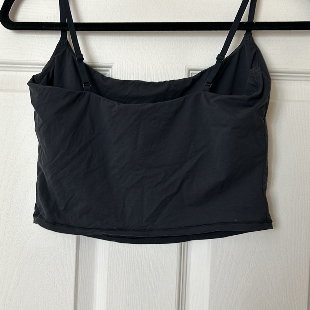 Skims Fits Everybody Cropped Cami - Black/Ash - Picture 5 of 5